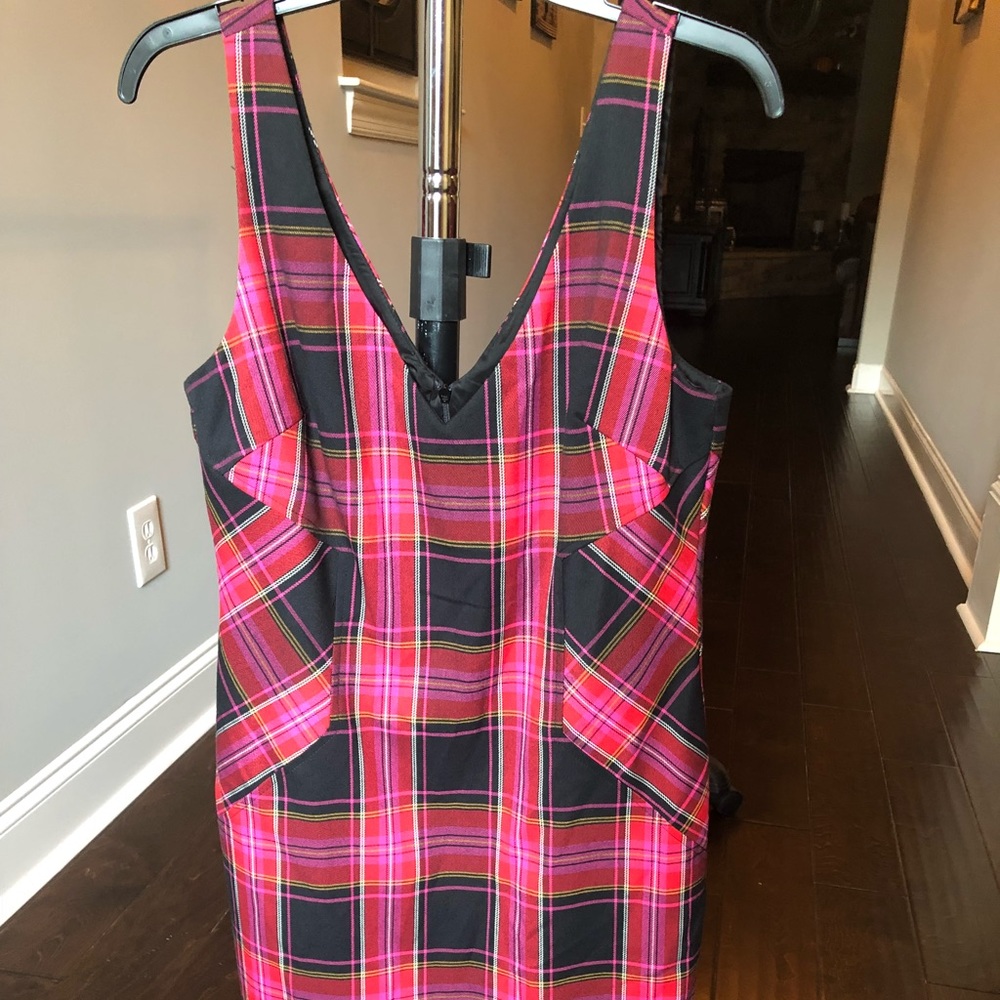 Trina Turk plaid sleeveless dress - new with tags